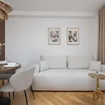 Wilcza Tenement Near National Museum By Renters * ורשה