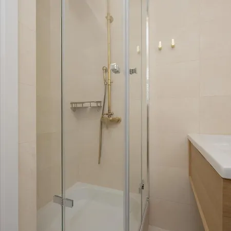 Appartement Wilcza Tenement Near National Museum By Renters